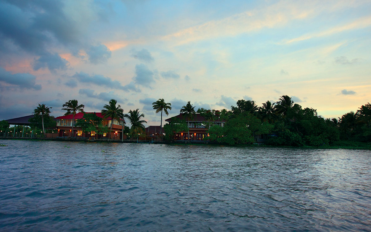 Grand Ayur Island Resort Alleppey
